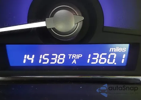 2010 Honda Civic Hybrid z USA, uszkodzony, nr VIN JHMFA3F21AS006606